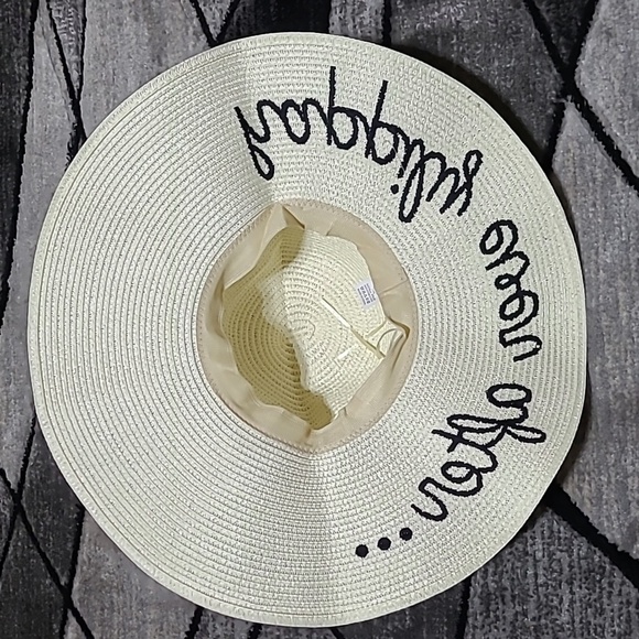 HAPPILY EVER AFTER...EMBROIDERY STRAW SUN 👒 HAT - Picture 8 of 14